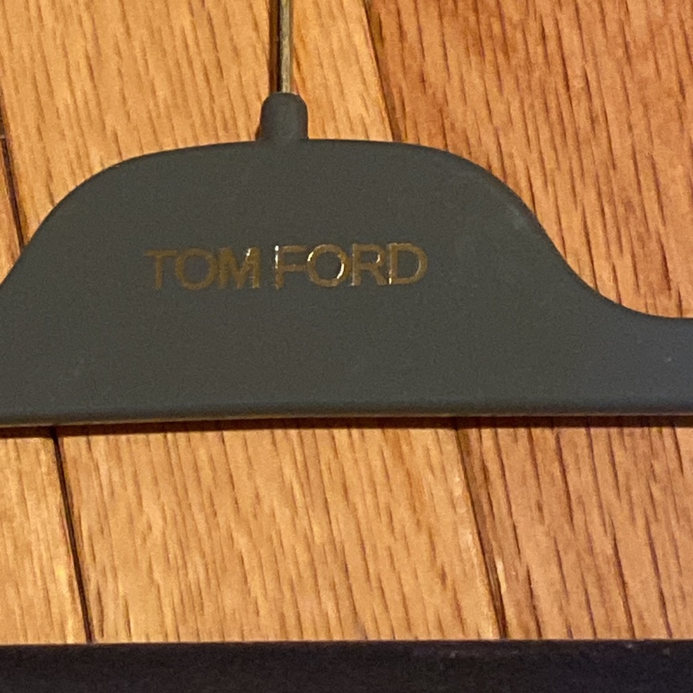 Authentic TOM FORD hanger - Picture 2 of 5